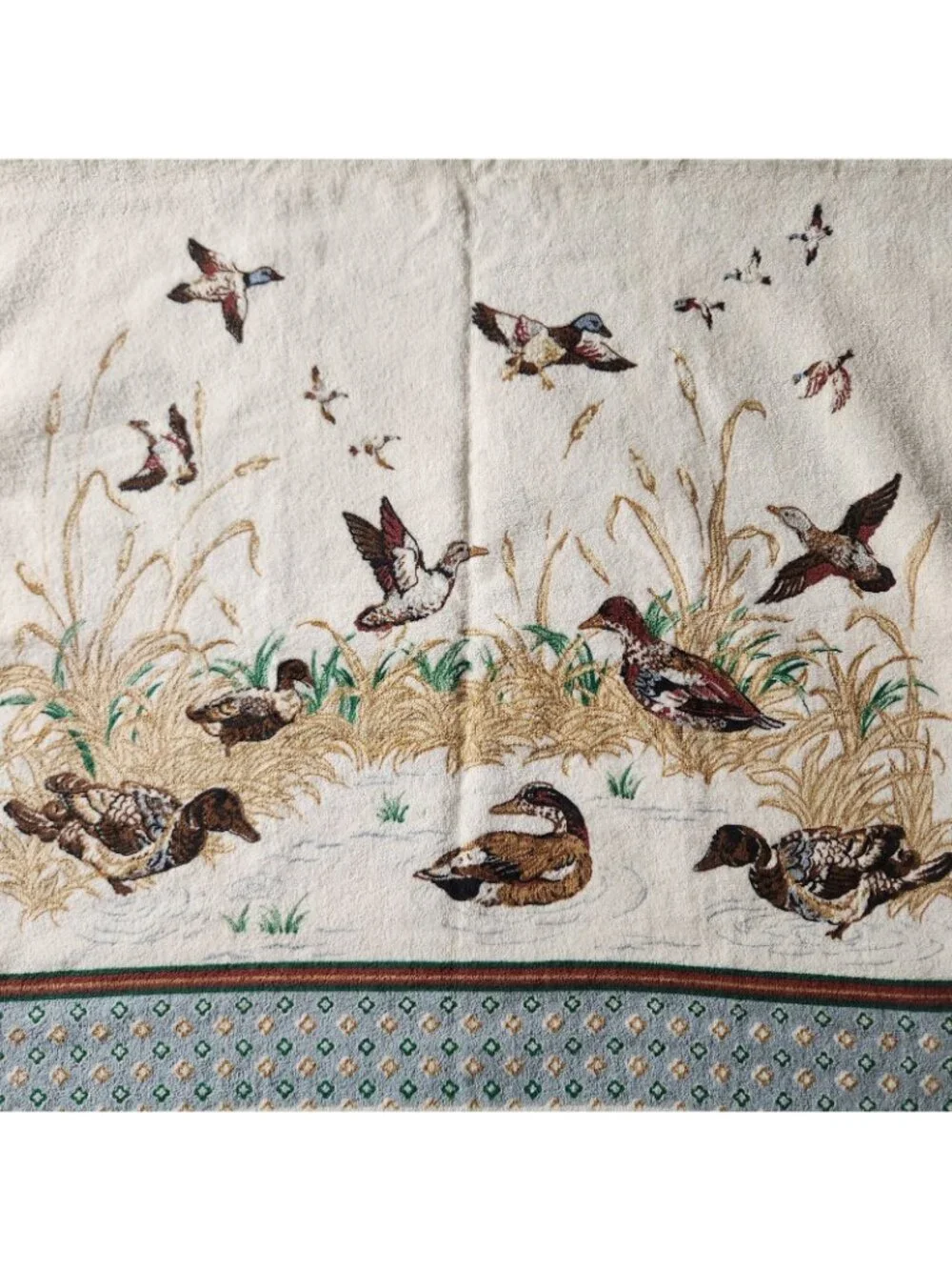Vintage Fieldcrest Mallard Duck Bath Beach Towel Cabin Man Cave Bathroom